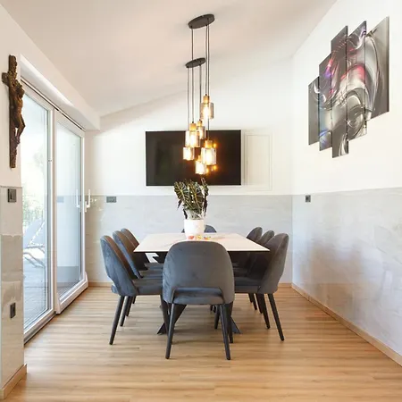 Appartement Relax Apartma - Premium Nature & Spa With Private Sauna & Jacuzzi *